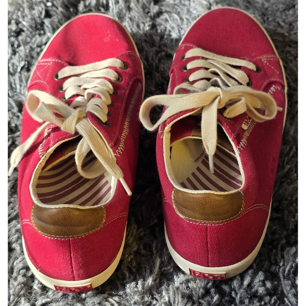 Women's Taos Star Washed Red Canvas Lace Up Sneakers 10 - Picture 3 of 9